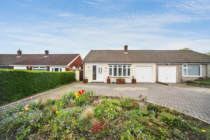 Featured image for 2 bed semi detached bungalow, Molyneux Road, Westhoughton, BL5 3HN