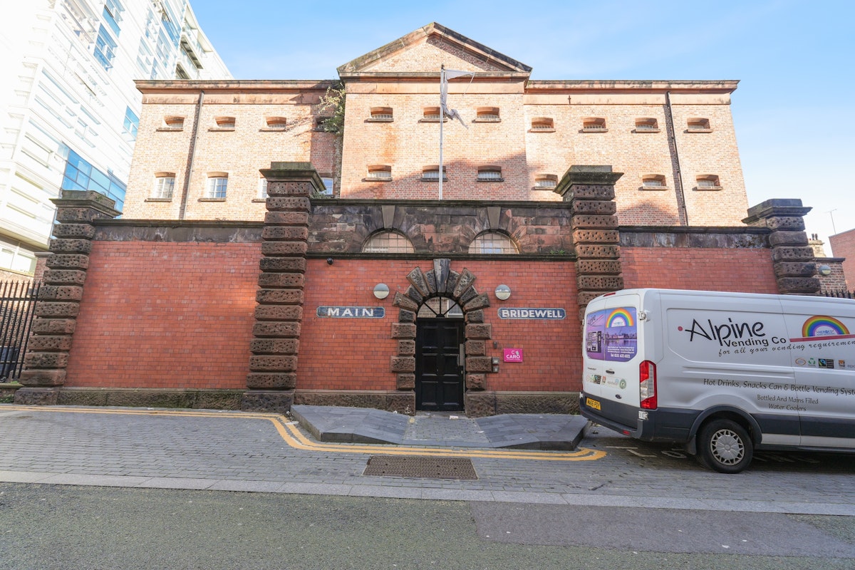 Featured image for INVESTMENT OPPORTUNITY - 1 bed flat, The Bridewell, L2 2DH